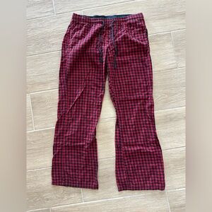 Gillian O’Malley red plaid pajama pants women’s small